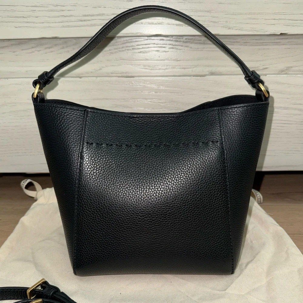 Tory Burch small McGraw Bucket bag🖤